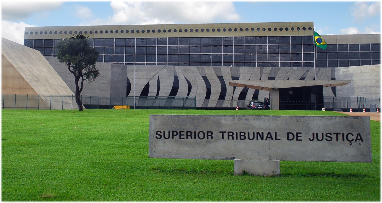 Em recurso da Defensoria do Estado, STJ reformula pena de condenado por roubo